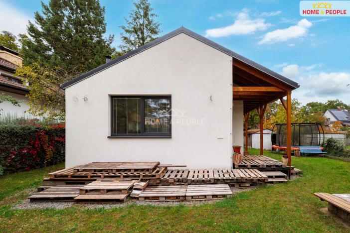 Prodej rodinného domu, Káraný, B. Němcové, 58 m2