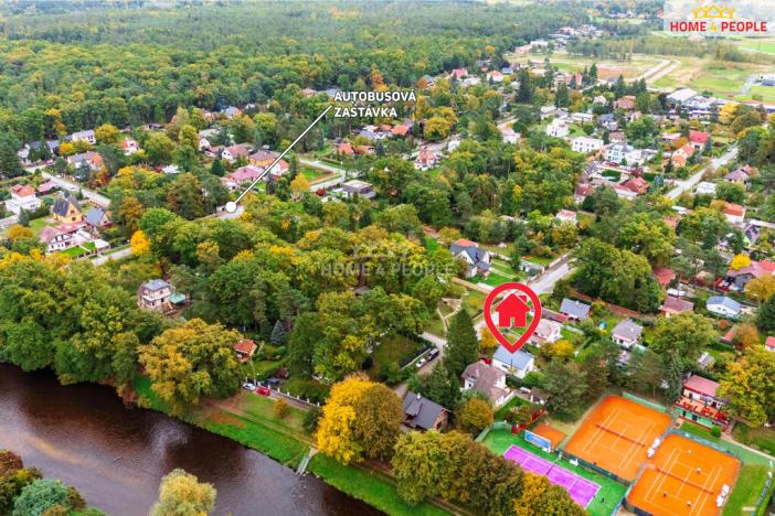 Prodej rodinného domu, Káraný, B. Němcové, 58 m2