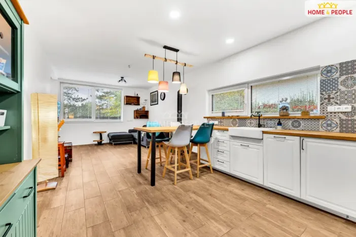 Prodej rodinného domu, Káraný, B. Němcové, 58 m2