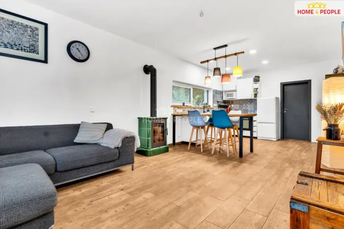 Prodej rodinného domu, Káraný, B. Němcové, 58 m2