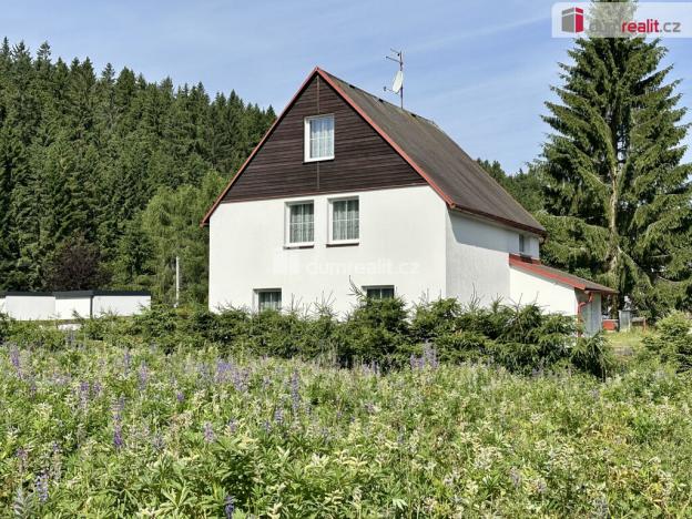 Prodej ubytování, Pernink, Školní louka, 140 m2