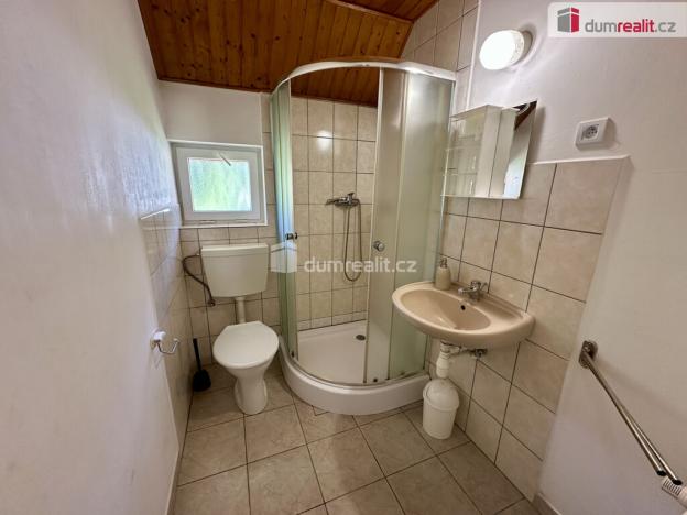 Prodej ubytování, Pernink, Školní louka, 140 m2