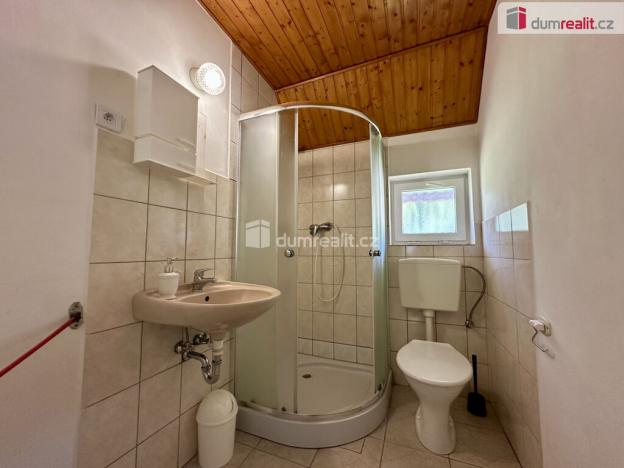 Prodej ubytování, Pernink, Školní louka, 140 m2