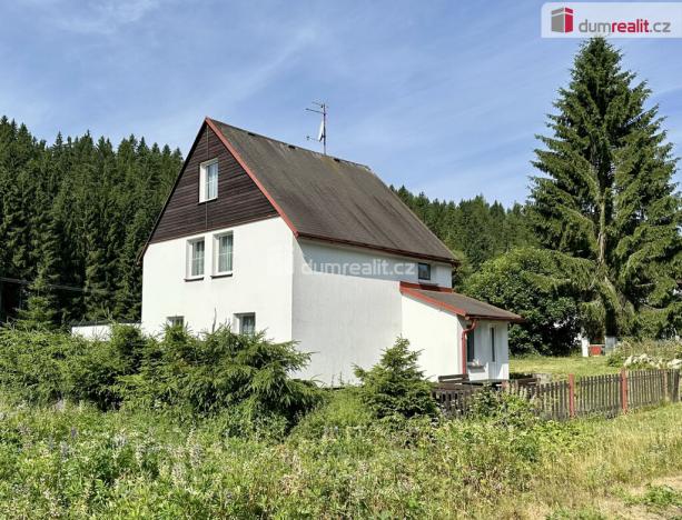 Prodej ubytování, Pernink, Školní louka, 140 m2