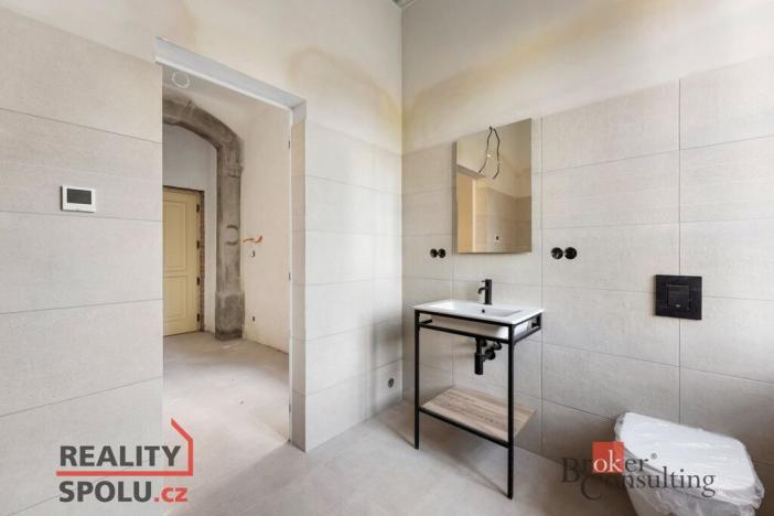 Prodej bytu 2+kk, Jince, Slavíkova, 70 m2