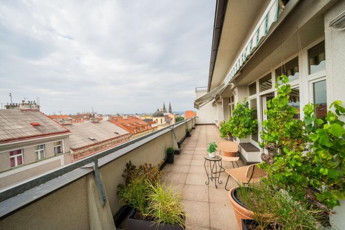 Pronájem kanceláře, Praha - Vinohrady, Slezská, 21 m2