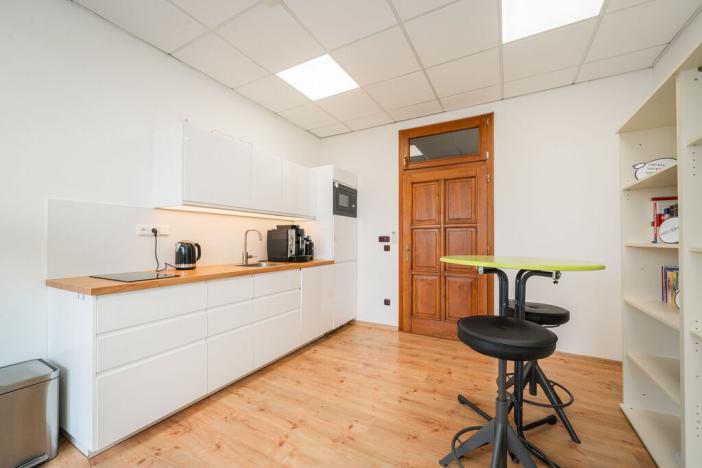 Pronájem kanceláře, Praha - Vinohrady, Slezská, 35 m2