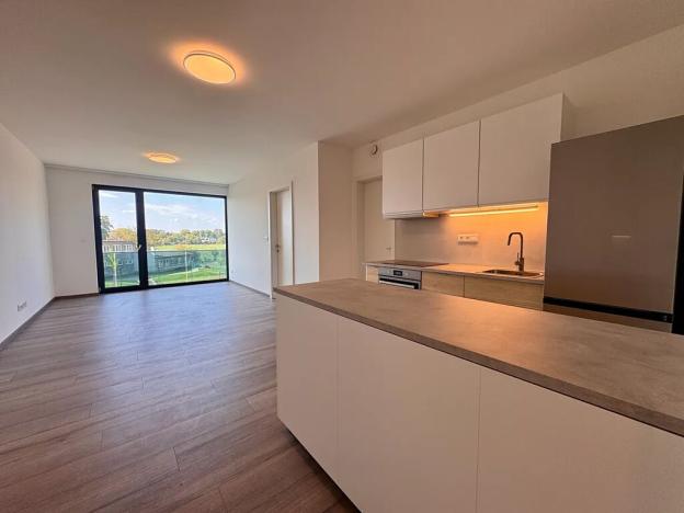 Pronájem bytu 2+kk, Hradec Králové, Pálenecká, 67 m2