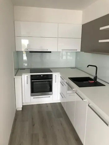 Pronájem bytu 2+kk, Olomouc, Stupkova, 58 m2