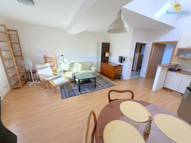 Pronájem bytu 2+kk, Praha - Krč, Na Dvorcích, 50 m2