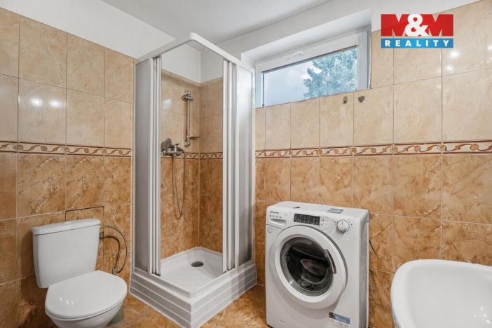 Prodej rodinného domu, Liběchov, Nad Hřištěm, 286 m2