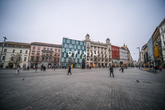 Pronájem obchodního prostoru, Brno, náměstí Svobody, 13 m2