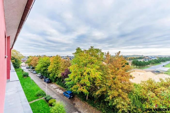 Pronájem bytu 3+kk, Praha - Čakovice, U Párníků, 74 m2
