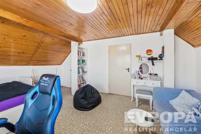 Prodej rodinného domu, Podhorní Újezd a Vojice - Vojice, 157 m2