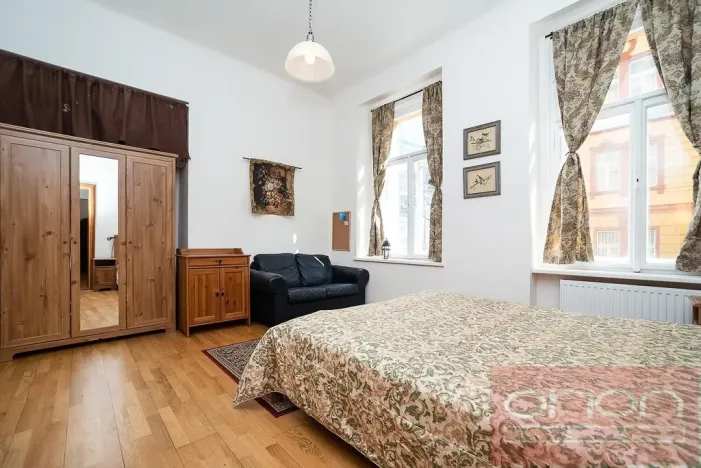 Pronájem bytu 2+kk, Praha - Karlín, Pernerova, 61 m2