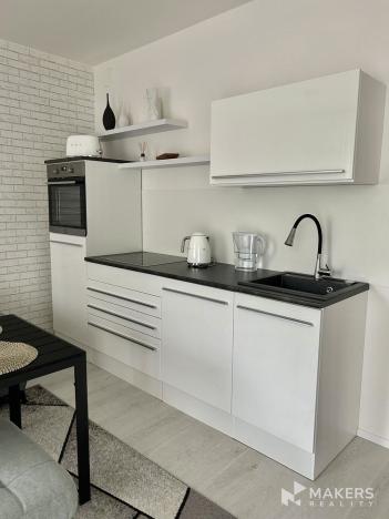 Pronájem bytu 1+kk, Praha - Libeň, Nad Kolčavkou, 42 m2