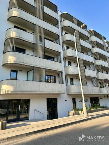 Pronájem bytu 1+kk, Praha - Libeň, Nad Kolčavkou, 42 m2