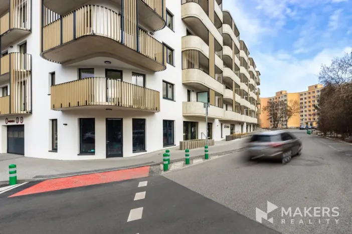 Pronájem bytu 1+kk, Praha - Libeň, Nad Kolčavkou, 42 m2