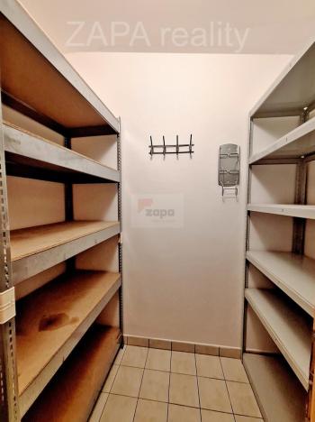 Pronájem bytu 4+kk, Praha - Horní Měcholupy, Padovská, 74 m2