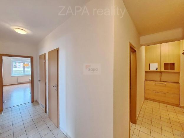 Pronájem bytu 4+kk, Praha - Horní Měcholupy, Padovská, 74 m2