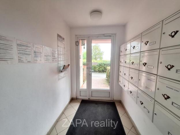 Pronájem bytu 4+kk, Praha - Horní Měcholupy, Padovská, 74 m2