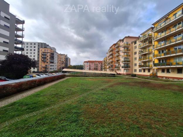 Pronájem bytu 4+kk, Praha - Horní Měcholupy, Padovská, 74 m2