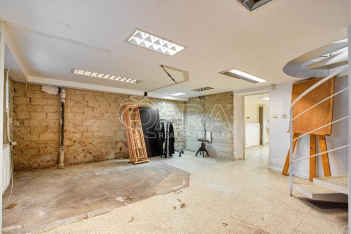 Prodej obchodního prostoru, Ostrava - Svinov, Bílovecká, 94 m2