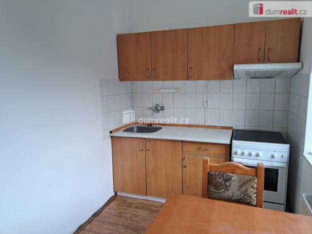 Pronájem bytu 1+kk, Ústí nad Labem - Střekov, Varšavská, 37 m2