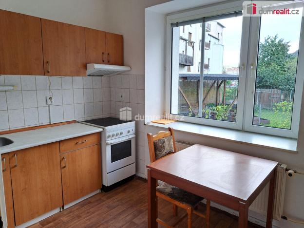 Pronájem bytu 1+kk, Ústí nad Labem - Střekov, Varšavská, 37 m2