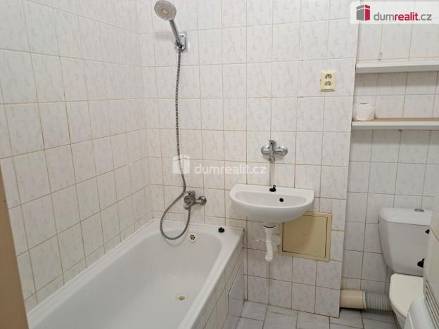 Pronájem bytu 1+kk, Ústí nad Labem - Střekov, Varšavská, 37 m2