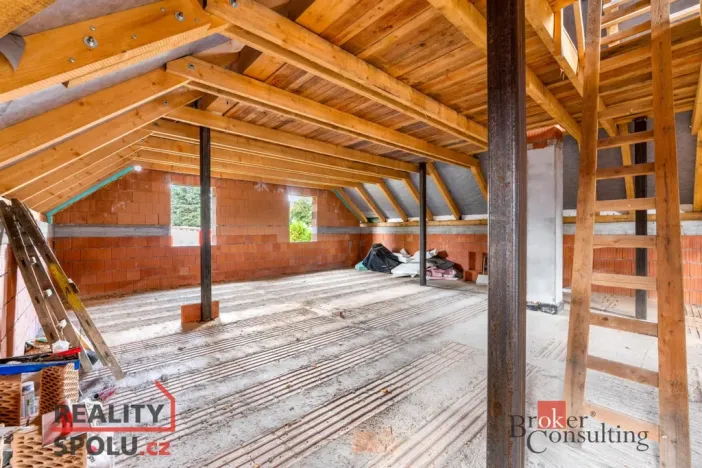 Prodej rodinného domu, Dolany, 204 m2