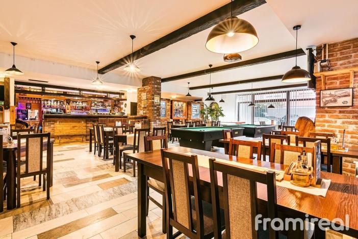 Pronájem restaurace, Brno, Řezáčova, 294 m2