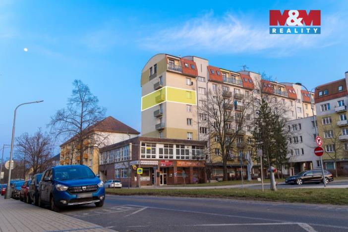 Pronájem bytu 2+kk, Louny, Tyršovo nám., 52 m2