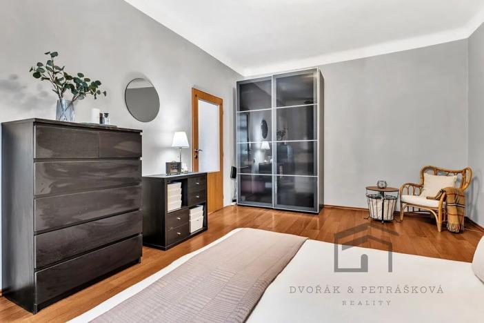 Prodej bytu 2+kk, Praha - Vršovice, Ruská, 62 m2
