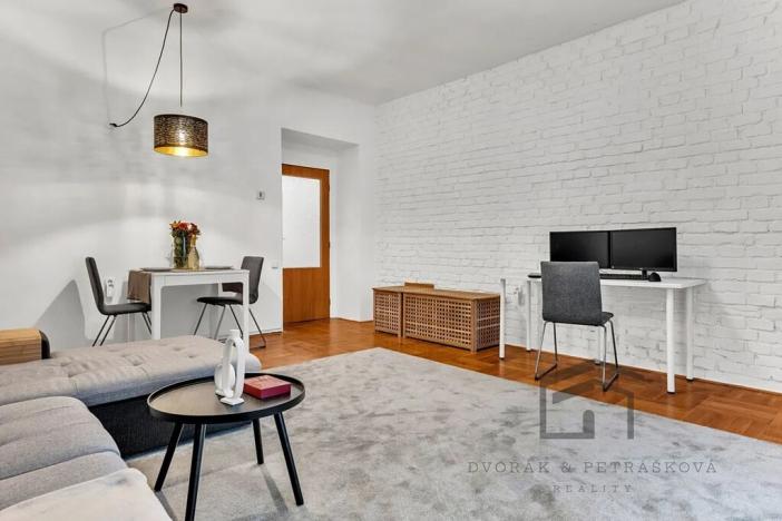 Prodej bytu 2+kk, Praha - Vršovice, Ruská, 62 m2