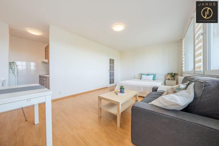 Prodej bytu 1+kk, Praha - Prosek, Lovosická, 33 m2