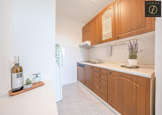 Prodej bytu 1+kk, Praha - Prosek, Lovosická, 33 m2