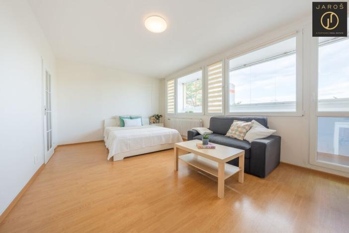 Prodej bytu 1+kk, Praha - Prosek, Lovosická, 33 m2