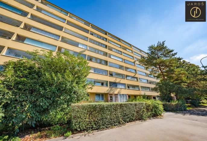 Prodej bytu 1+kk, Praha - Prosek, Lovosická, 33 m2