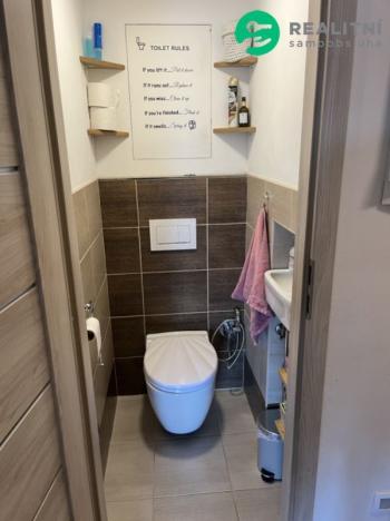 Prodej bytu 3+1, Police nad Metují - Velká Ledhuje, Ostašská, 65 m2