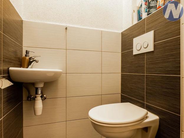 Prodej bytu 3+1, Prachatice, nám. Přátelství, 62 m2