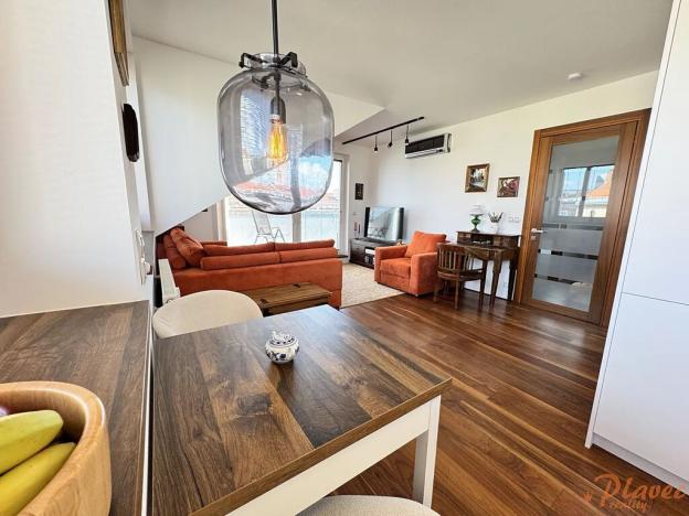 Prodej bytu 2+kk, Praha - Vršovice, Jerevanská, 77 m2