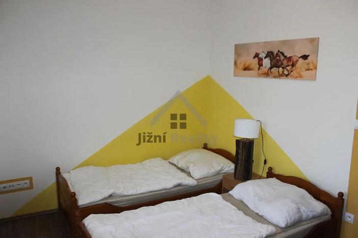 Prodej rodinného domu, Slabčice, 1500 m2