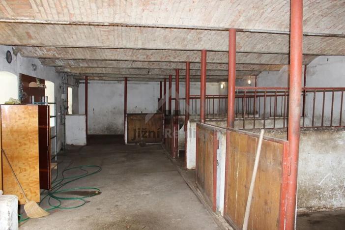 Prodej zemědělského objektu, Slabčice, 1500 m2