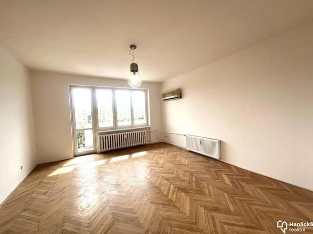 Pronájem bytu 3+1, Olomouc, Velkomoravská, 71 m2