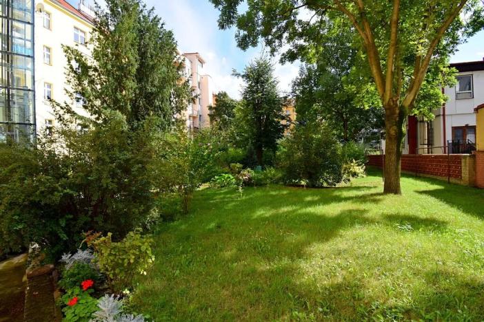 Pronájem bytu 1+kk, Praha - Holešovice, U Uranie, 26 m2