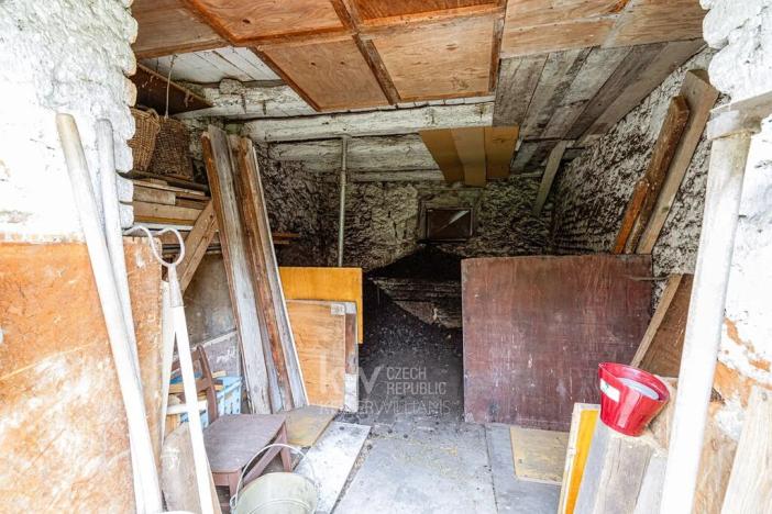 Prodej rodinného domu, Bašť, Předbojská, 58 m2