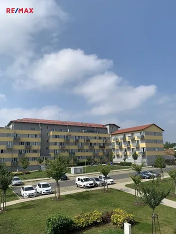 Pronájem bytu 1+kk, Kladno, Jaroslava Holečka, 34 m2