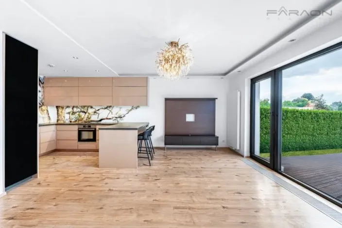 Prodej rodinného domu, Praha, Sukovská, 136 m2