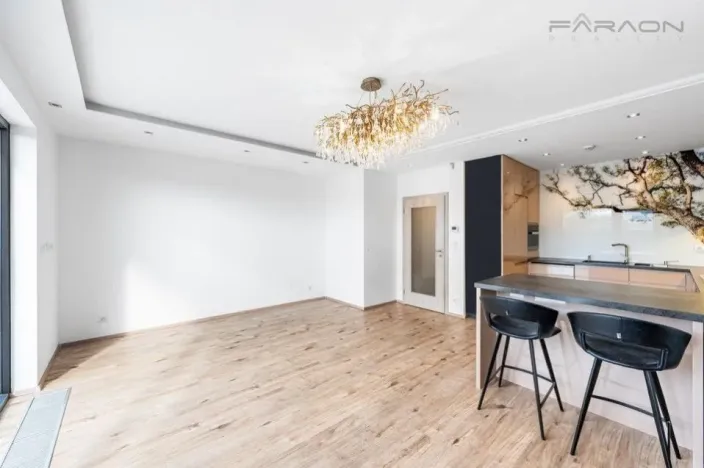 Prodej rodinného domu, Praha, Sukovská, 136 m2